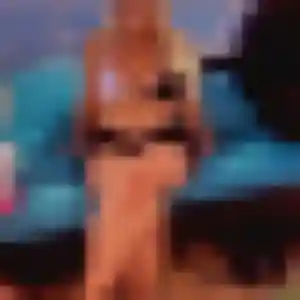 Gwendoline, 30 ans, en ligne à Aniche pour un rencontre cougar