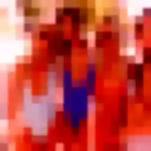 Augustine, 24 ans, connectée à Arles pour une rencontre coquine