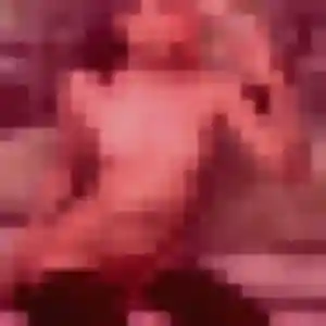 Rejoins Karen, 30 ans à Arpajon-sur-Cère en privé