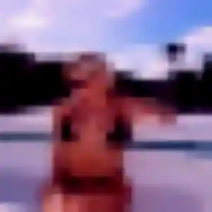 Hilary, 29 ans, connectée à Arras pour une rencontre coquine