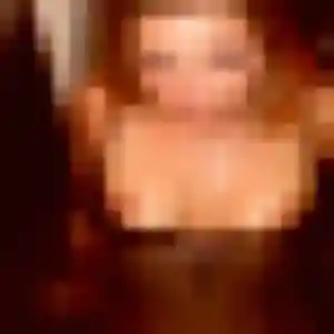 Daphne (32 ans) à Aubigny-sur-Nère propose une rencontre maintenant