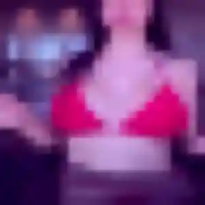 Photo sexy de Isaure, 35 ans à Aurillac - plan discret