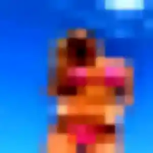 Alessandra (26 ans) à Aÿ-Champagne propose une rencontre ce soir