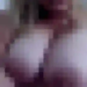 Charline, 23 ans, connectée à Bar-le-Duc pour un rencontre cougar
