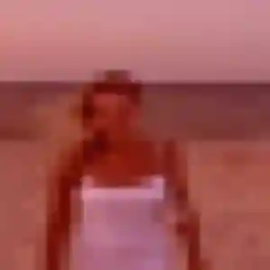 Isabella, 26 ans, connectée à Baud pour un rencontre cougar