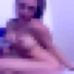 Vinciane, 30 ans, disponible à Blainville-sur-Orne pour une rencontre coquine