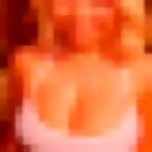 Rachel, 24 ans, cherche un rencontre cougar à Boé