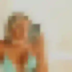 Anouk, 32 ans, cherche un rencontre cougar à Bon-Encontre