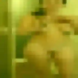 Rosalie, 33 ans, dispo pour rencontre cougar à Brive-la-Gaillarde