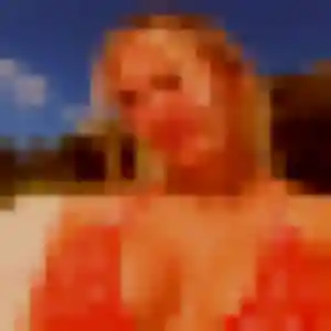 Sexy Blanche, 31 ans à Buxerolles - voir sa photo