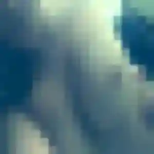 Charmante Nora, 34 ans à Caumont-sur-Durance - voir sa photo