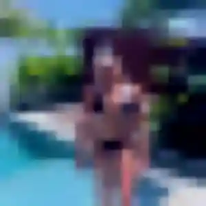 Gabrielle, 30 ans, disponible à Cessy pour une rencontre coquine