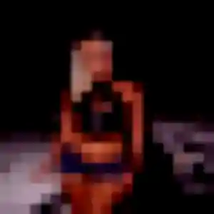 Karen, 20 ans, en ligne à Challes-les-Eaux pour un rencontre cougar