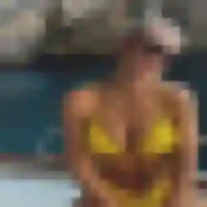Amel (31 ans) à Chambray-lès-Tours attend un rencontre cougar ce soir