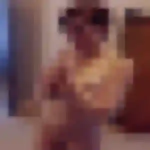 Nadia, 21 ans, cherche un rencontre cougar à Chavanoz