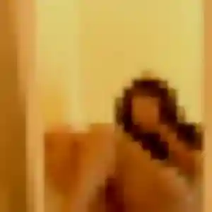 rencontre cougar à Clichy-sous-Bois : photo de Frederique, 26 ans - accès libre