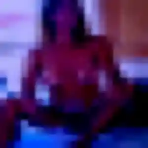 Alienor, 27 ans, connectée à Colmar pour un rencontre cougar