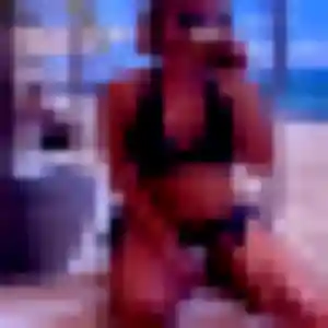 Photo sexy de Capucine, 22 ans à Colombelles - rencontre sans lendemain