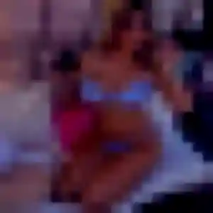 Marie-Christine de Combourg, 25 ans - rencontre cougar discret