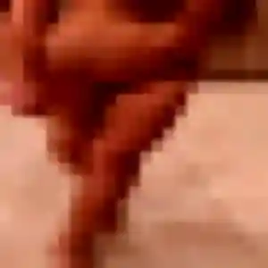 Johanna, 24 ans, en ligne à Coublevie pour une rencontre coquine