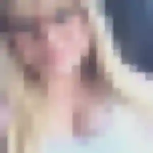 Delice de Domérat, 28 ans - rencontre cougar en toute liberté