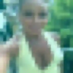 Imane de Ensuès-la-Redonne, 32 ans - rencontre cougar discret