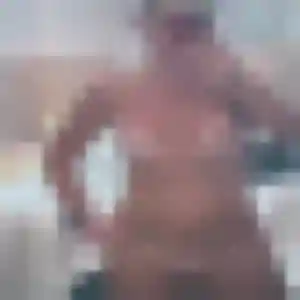 Anais de Ernée, 33 ans - rencontre cougar discret