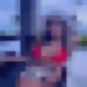 Kelly, 43 ans, disponible à Eysines pour une rencontre coquine