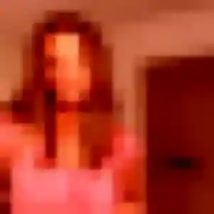 Capucine, 24 ans, en ligne à Faulquemont pour une rencontre coquine