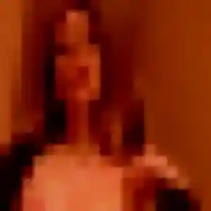 rencontre cougar à Fayence : photo de Katia, 19 ans - inscription gratuite