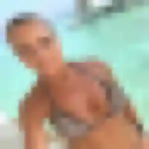 Charmante Nadine, 31 ans à Fleury-les-Aubrais - découvrir son profil