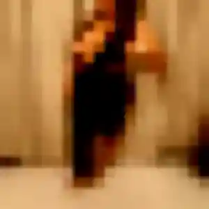 Découvre Leontine, 39 ans à Fontenay-aux-Roses en privé