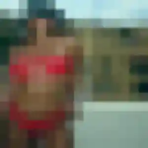 Deborah, 21 ans, connectée à Gannat pour un rencontre cougar