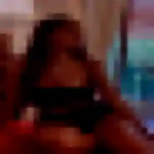 rencontre cougar à Gigean : photo de Regine, 33 ans - sans engagement