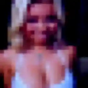 Colombine, 32 ans, en ligne à Gond-Pontouvre pour une rencontre coquine