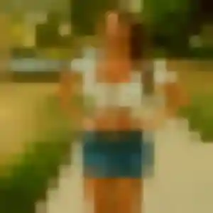 Découvre Renee, 24 ans à Grand-Charmont en privé
