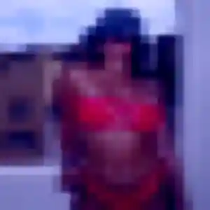 Alienor, 20 ans, cherche un rencontre cougar à Grézieu-la-Varenne