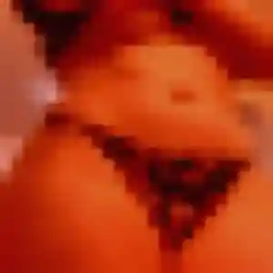 Charmante Alessandra, 32 ans à Hasparren - voir sa photo