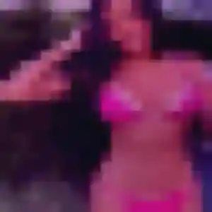 Siham (33 ans) à Hauts de Bienne attend un rencontre cougar ce soir