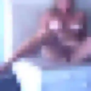 Dorothee (21 ans) à Houilles propose une rencontre ce soir