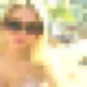 Photo de Erika à Janzé (26 ans) - rencontre cougar sans inscription