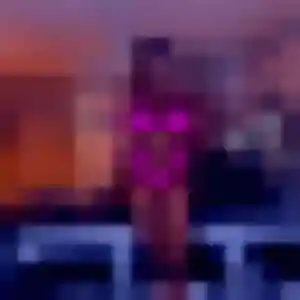 Edith, fille de 21 ans cherche rencontre cougar à L'Isle-d'Abeau