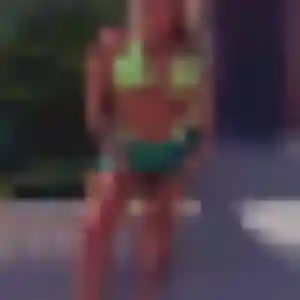 Alessandra, 40 ans, disponible à La Hague pour une rencontre coquine
