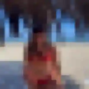 Eva, 25 ans, en ligne à La Ville-aux-Dames pour un rencontre cougar