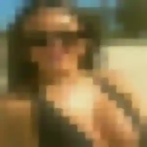 Photo privée de Sixtine, 34 ans à Larmor-Plage - plan discret