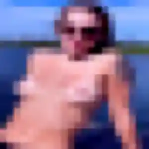 Charmante Anna, 33 ans à Launaguet - voir sa photo