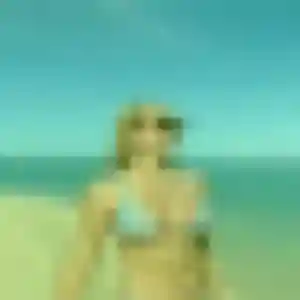 Photo de Bettina à Le Blanc (40 ans) - rencontre cougar anonyme