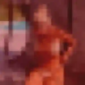 Profil de Madeleine à Le Cendre (21 ans) - rencontre cougar discret
