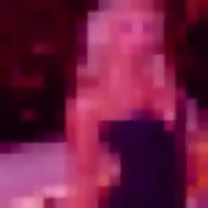 Jennifer, 34 ans, connectée à Le Mesnil-le-Roi pour une rencontre coquine