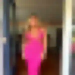 Laurence, 35 ans, disponible à Le Pecq pour une rencontre coquine